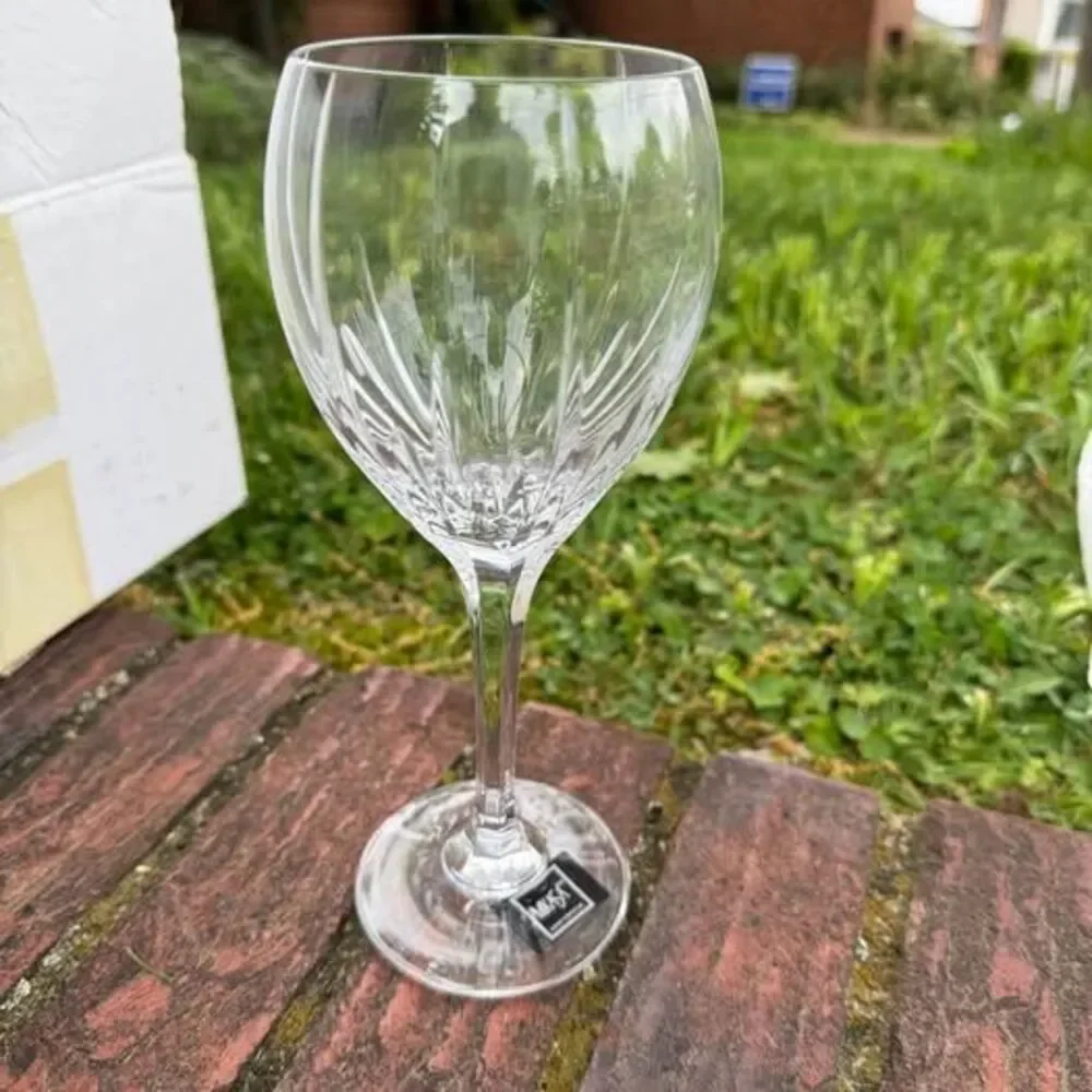 6 Mikasa Goblet Glasses & 4 Champagne Flutes